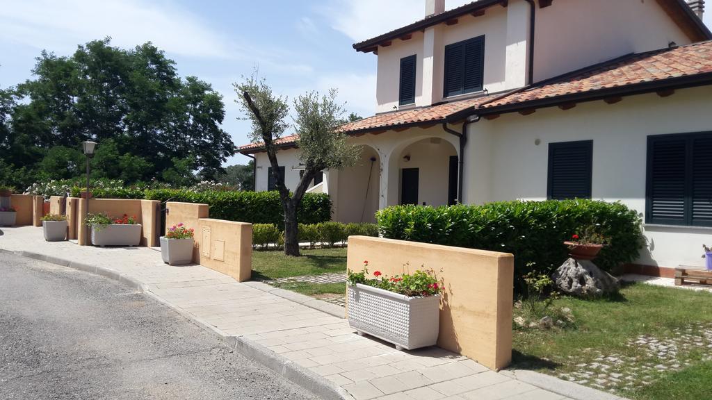 Borgo Nicoletta Case Per Le Vacanze Filandari Eksteriør billede